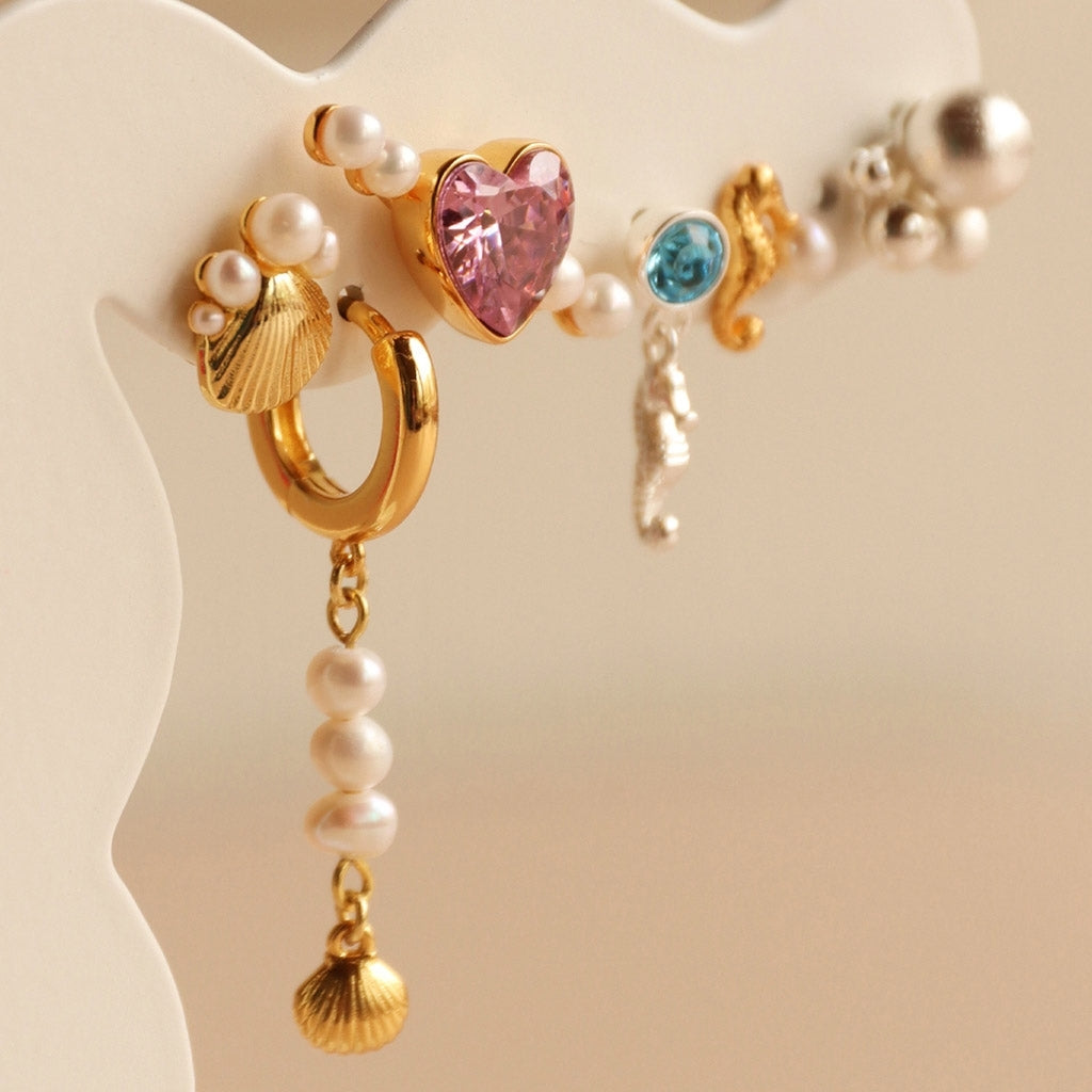 LULU Copenhagen Bouquet Shell & Pearls earring 1 pcs Ear stud, 1 pcs Gold plated